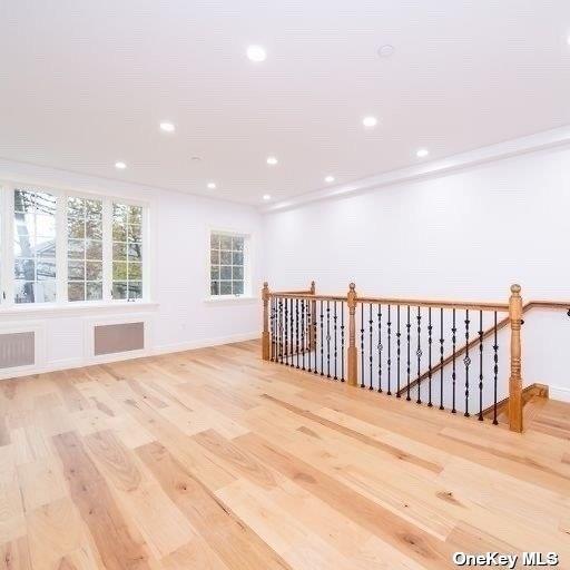 #6 photo, 715 College Place, クイーンズ区 College Point , NY 11356