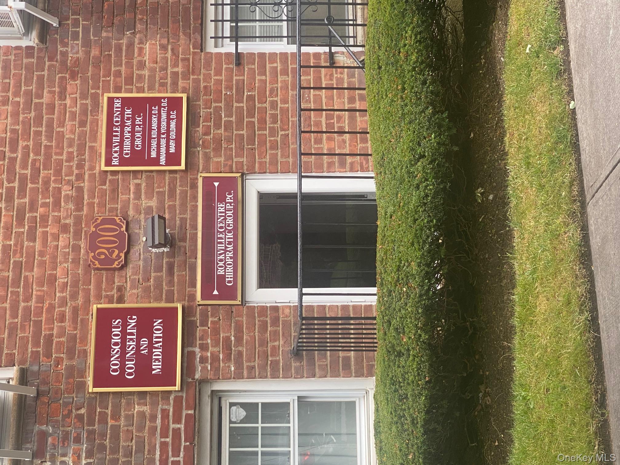 #1 photo, 200 N Village Avenue, ナッソー郡 Rockville Centre , NY 11570