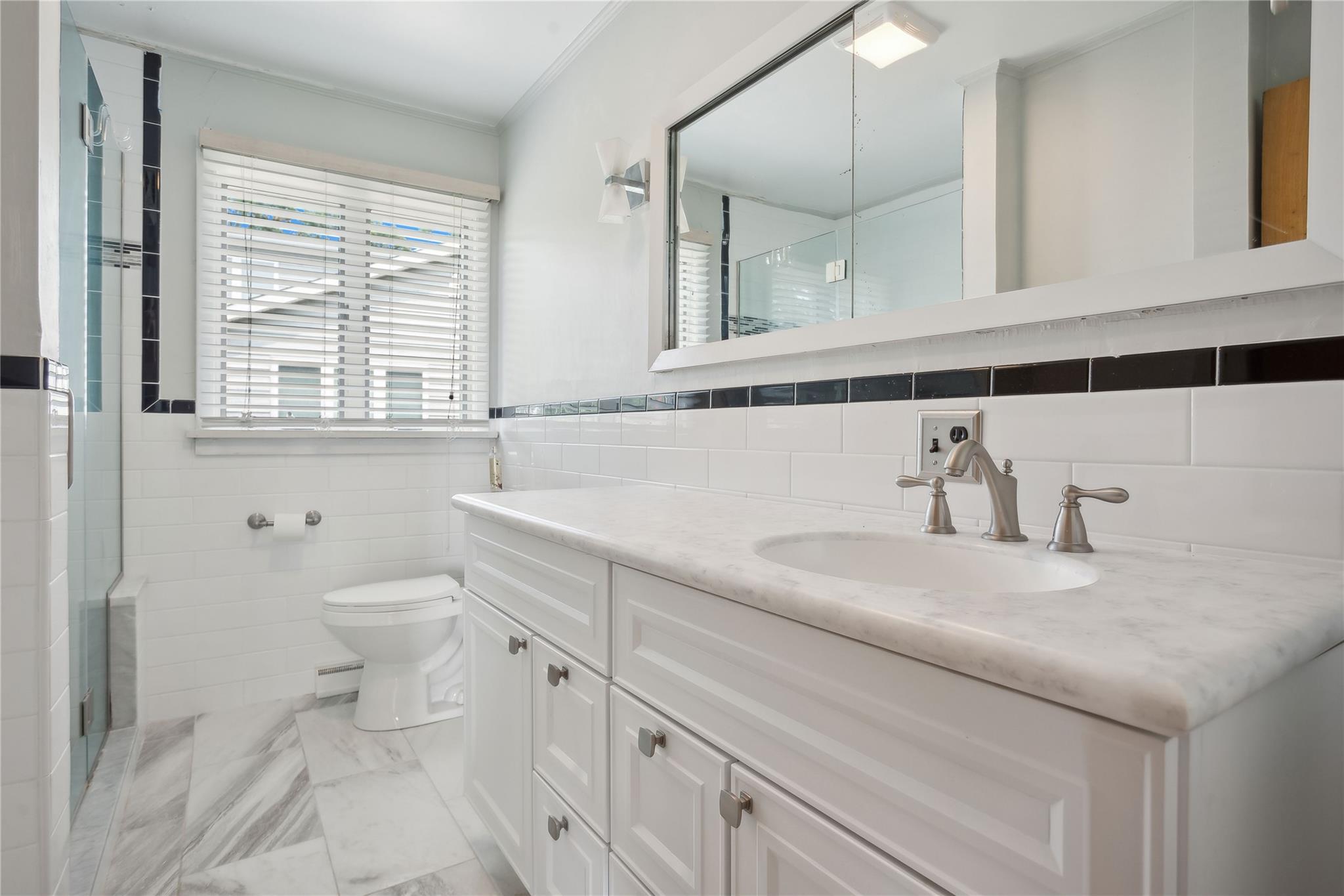 #16 photo, 33 Beach Road, サフォーク郡 Laurel , NY 11948