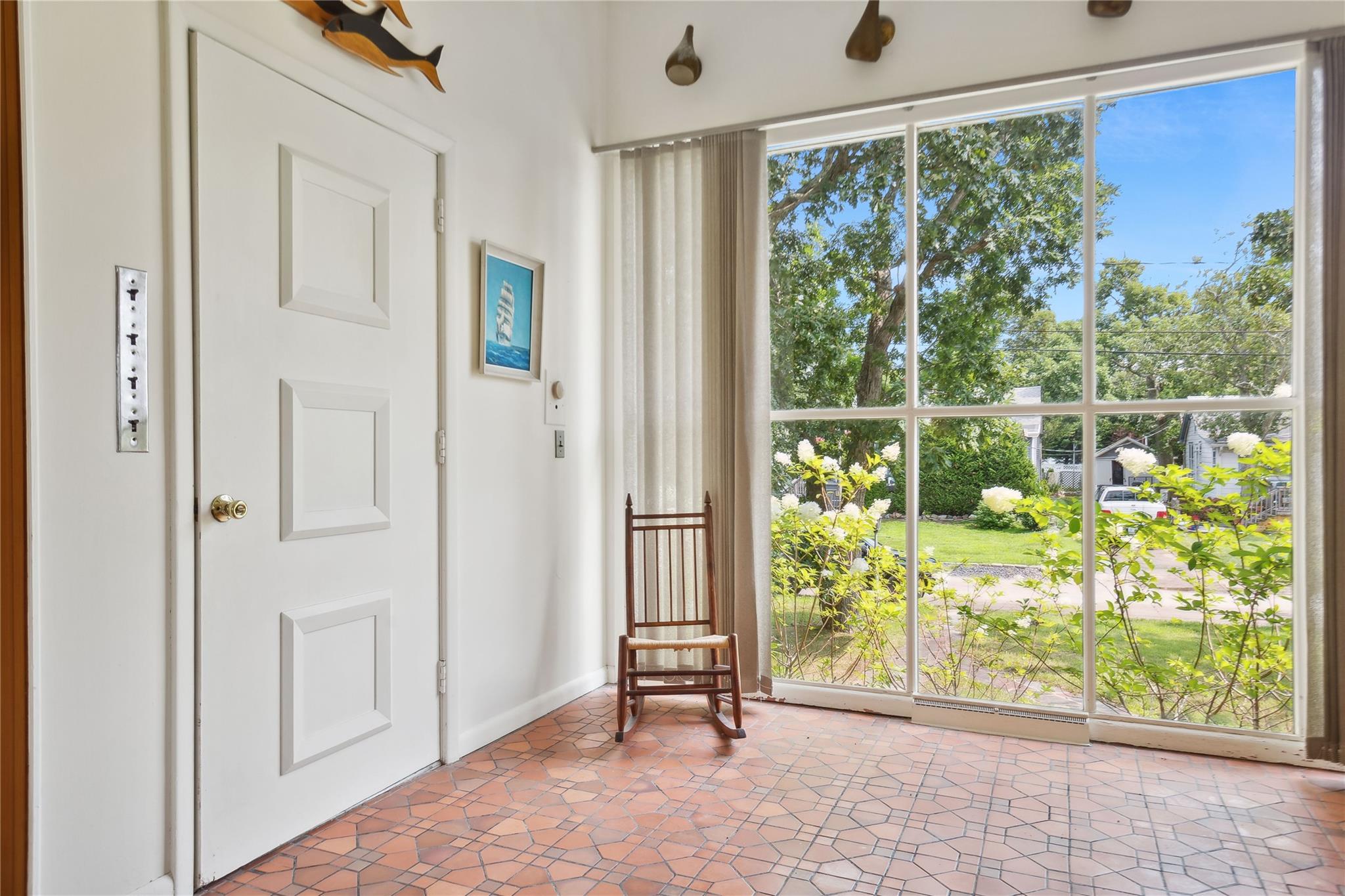 #2 photo, 33 Beach Road, サフォーク郡 Laurel , NY 11948