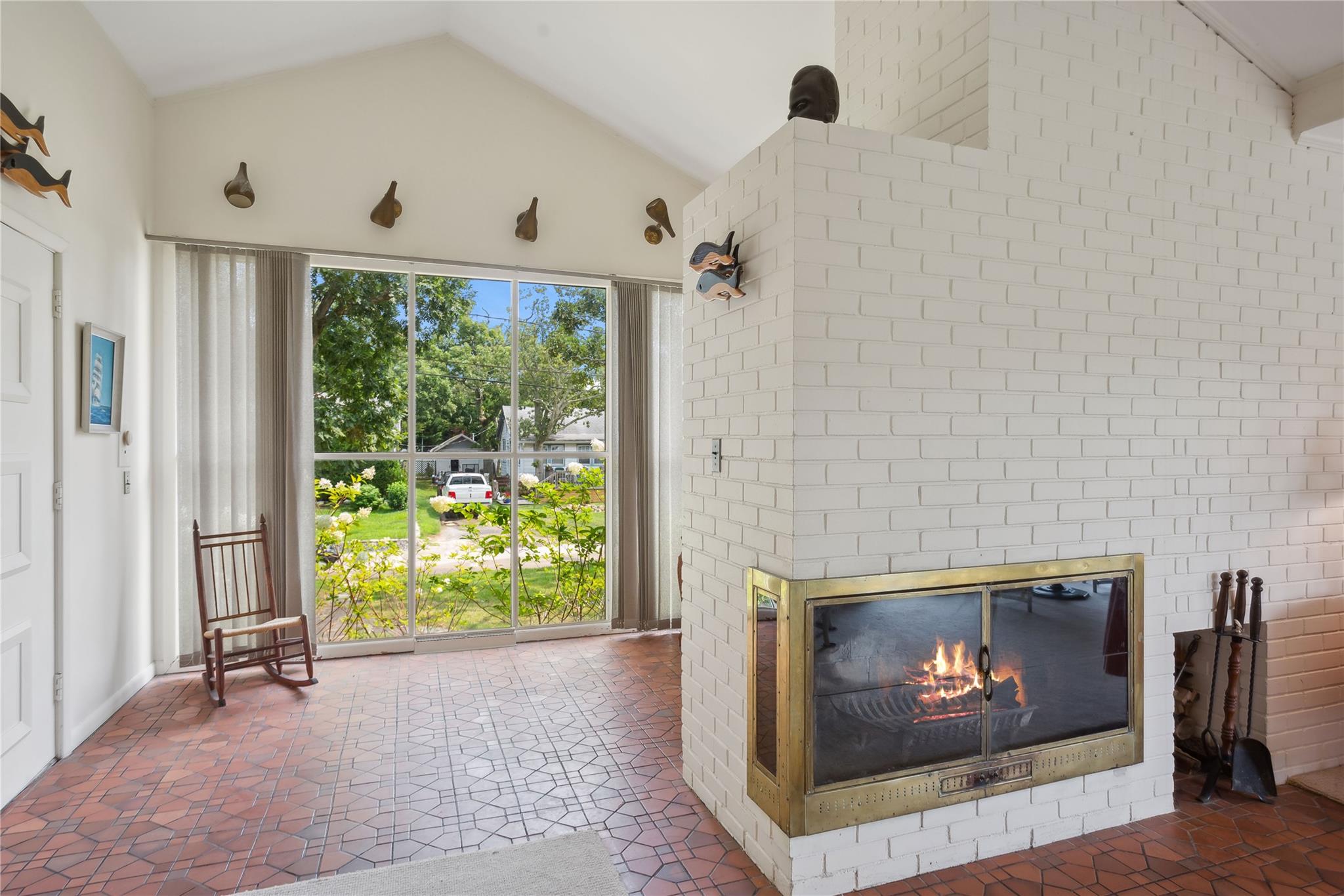 #3 photo, 33 Beach Road, サフォーク郡 Laurel , NY 11948