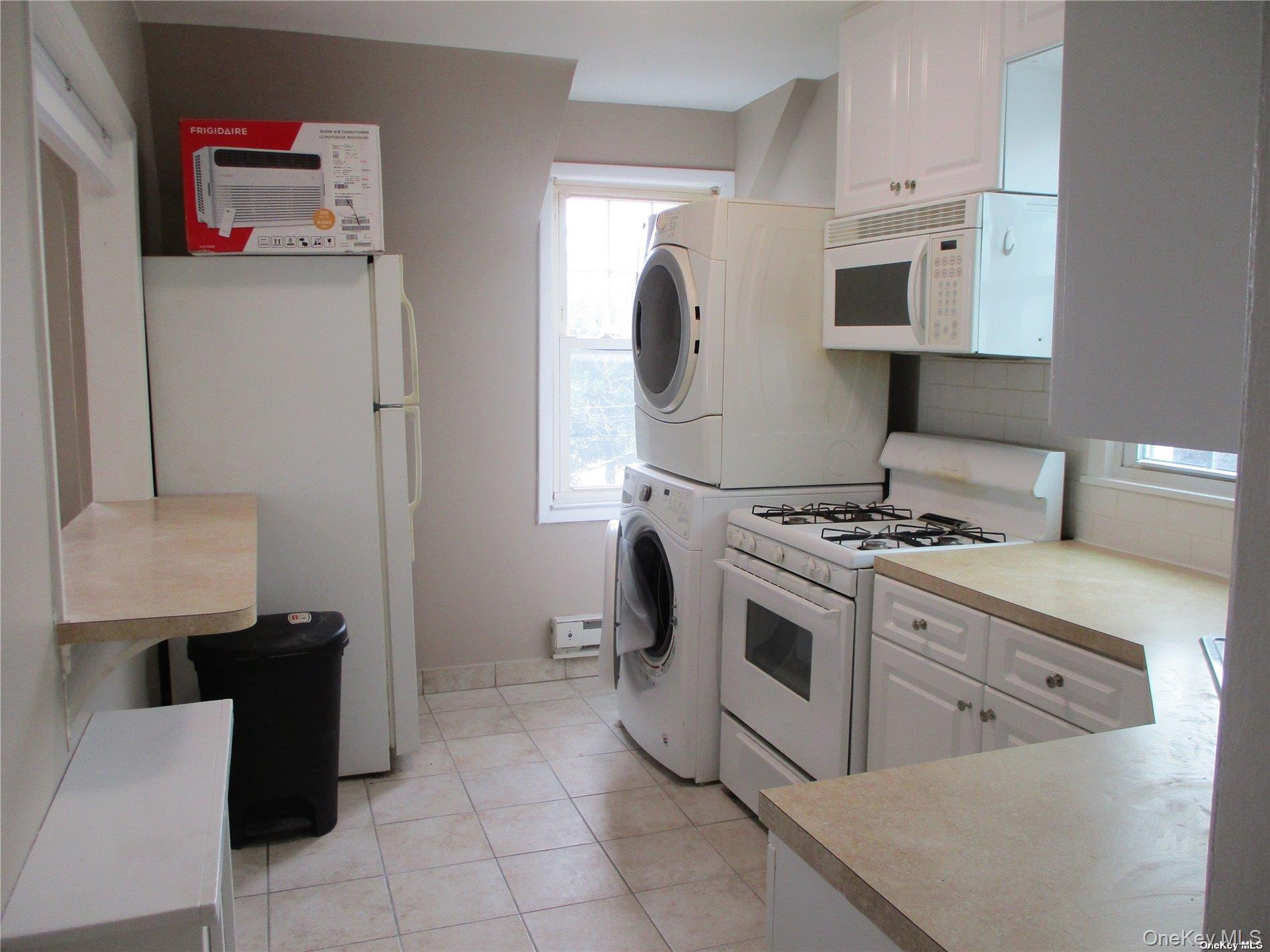 #2 photo, 127 Gordon Road, Valley Stream , NY 11581