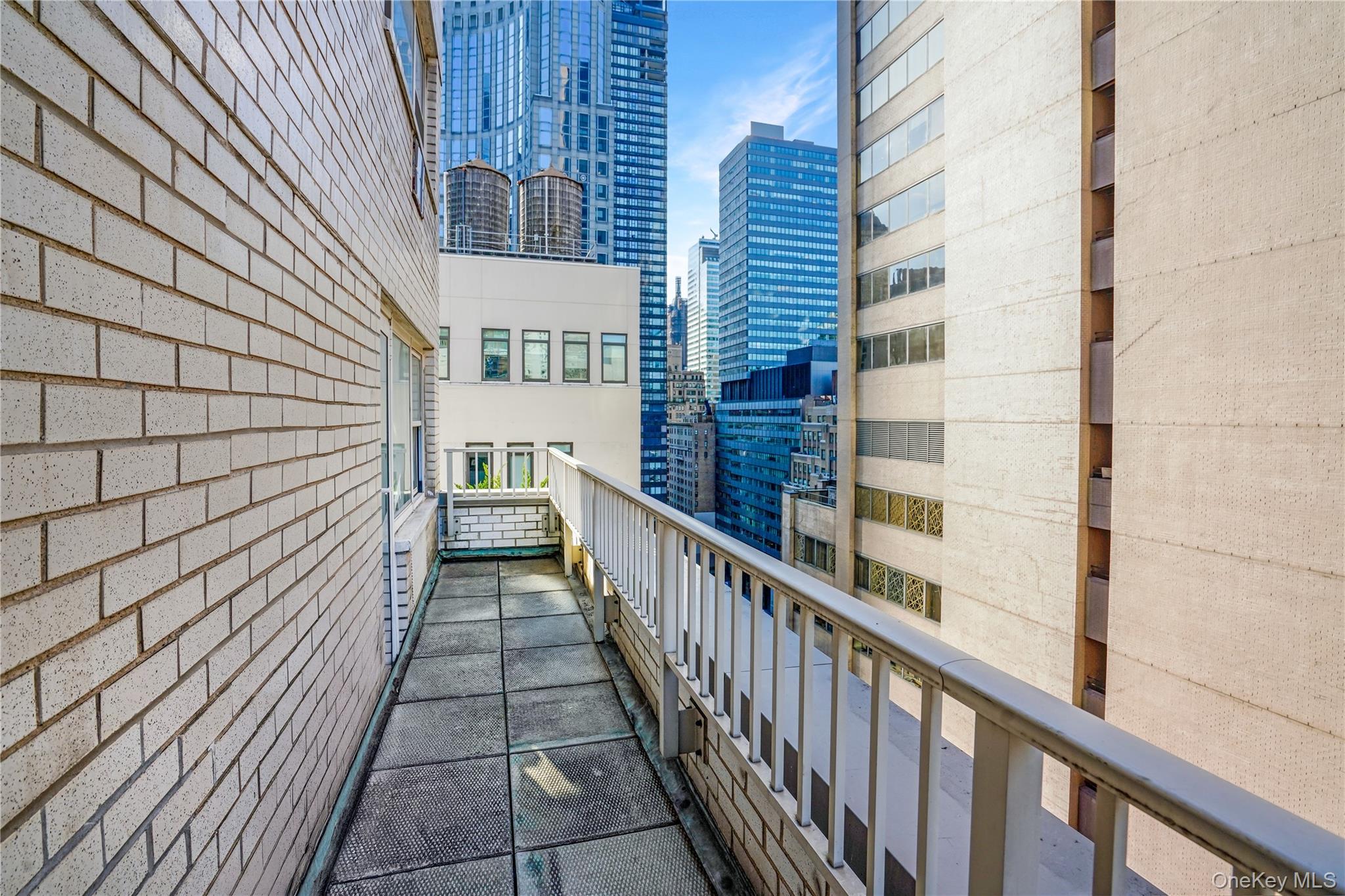 #15 photo, 153 East 57th, New York (Manhattan) , NY 10022