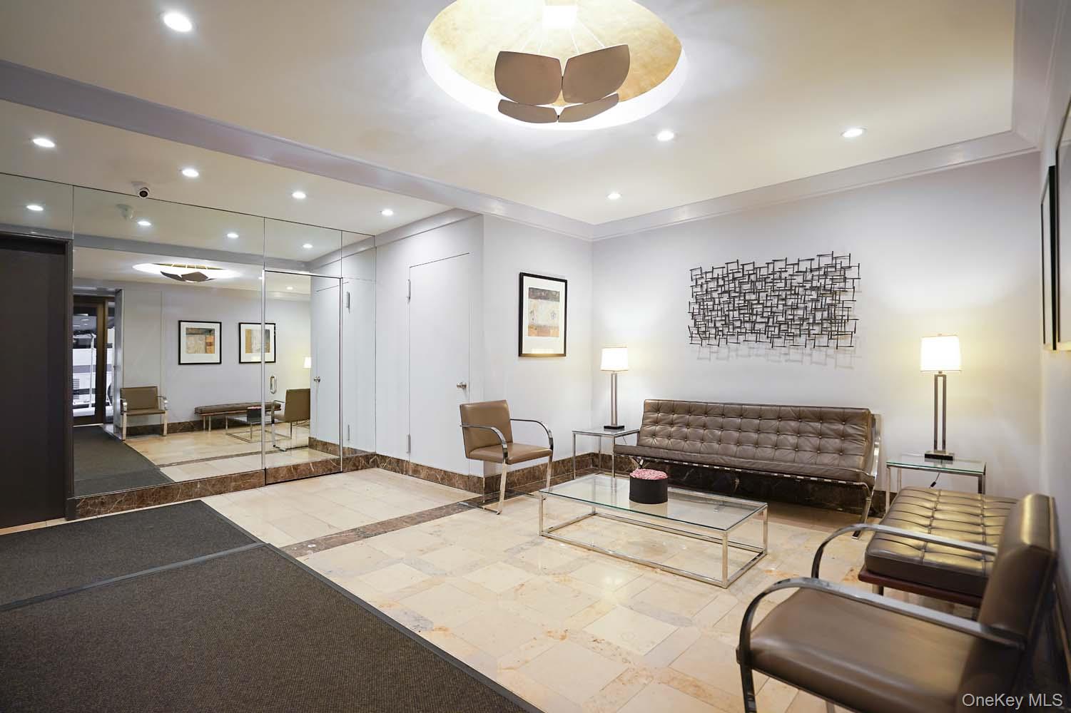 #16 photo, 153 East 57th, New York (Manhattan) , NY 10022