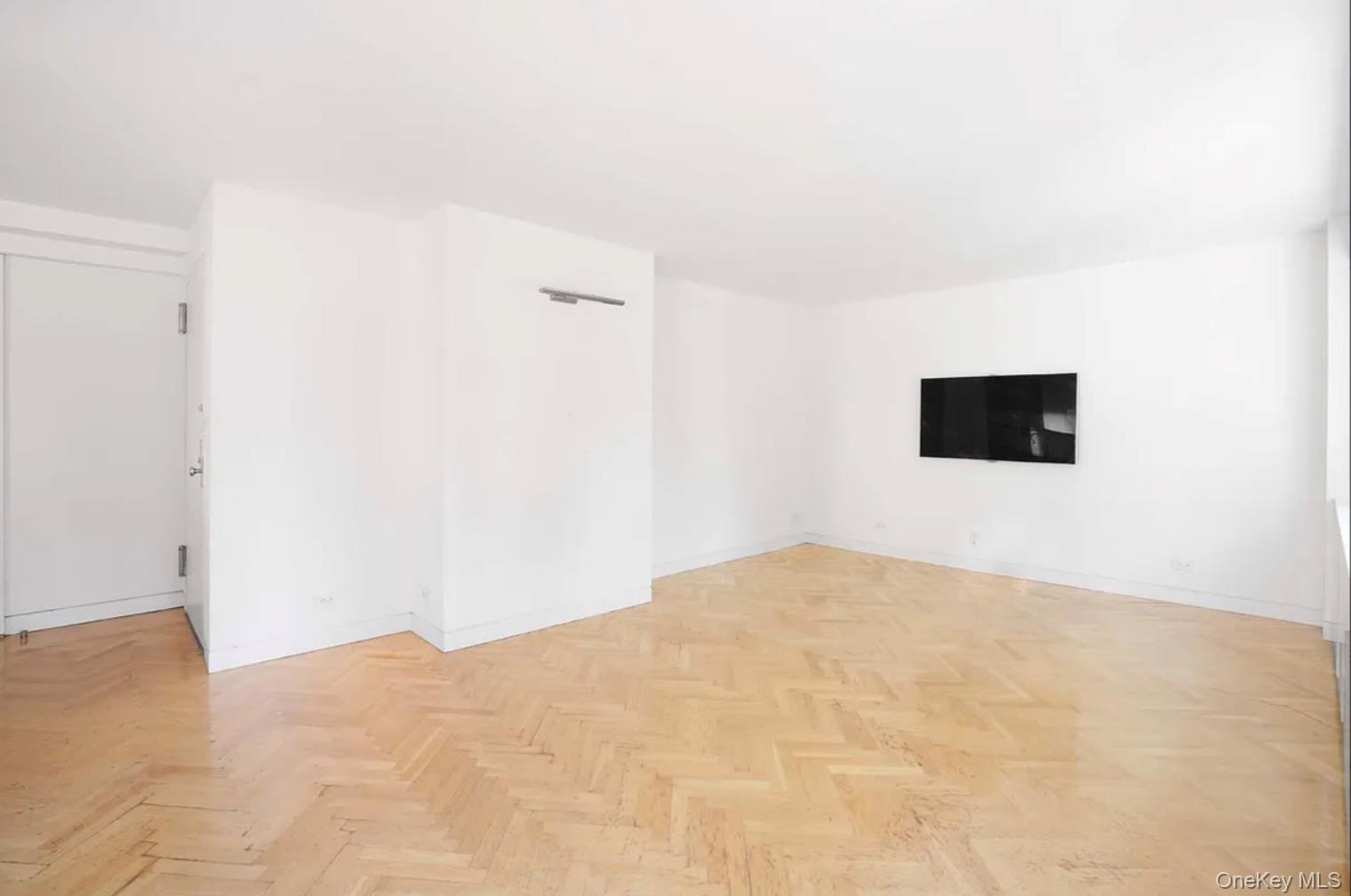 #9 photo, 153 East 57th, New York (Manhattan) , NY 10022