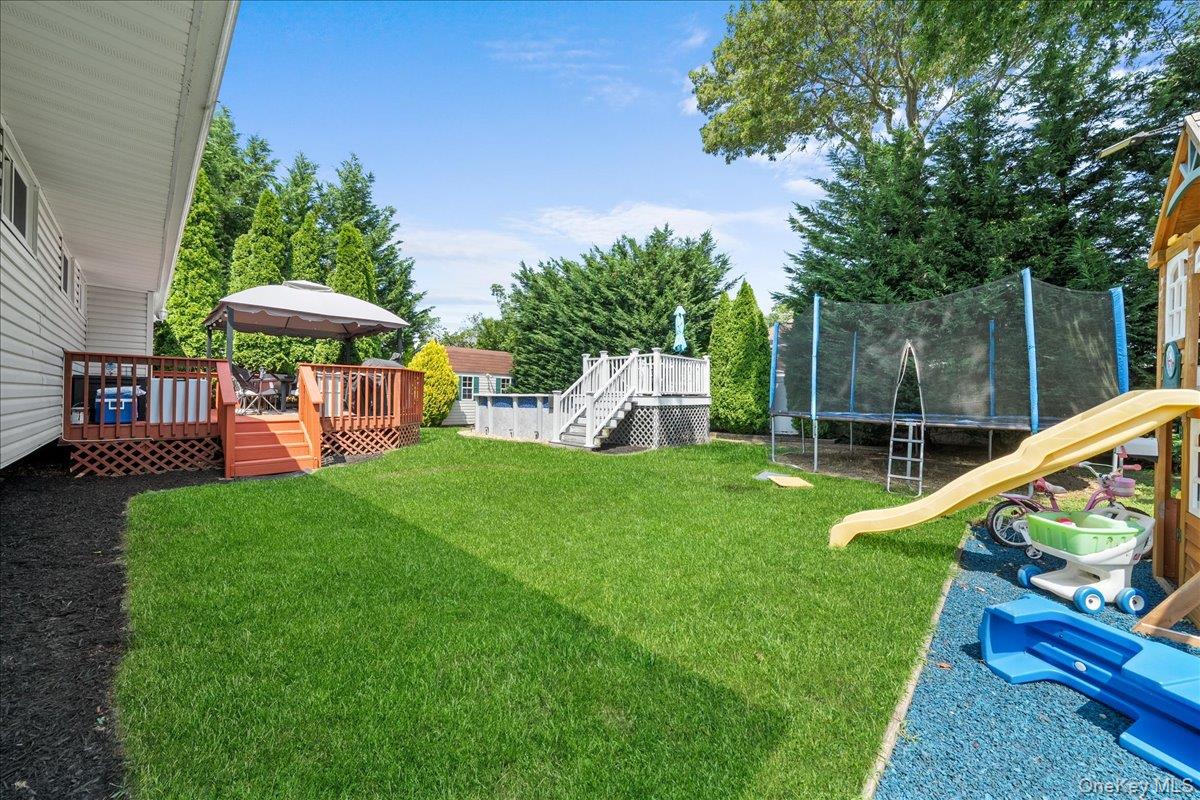 #18 photo, 291 W 4th Street, Deer Park , NY 11729