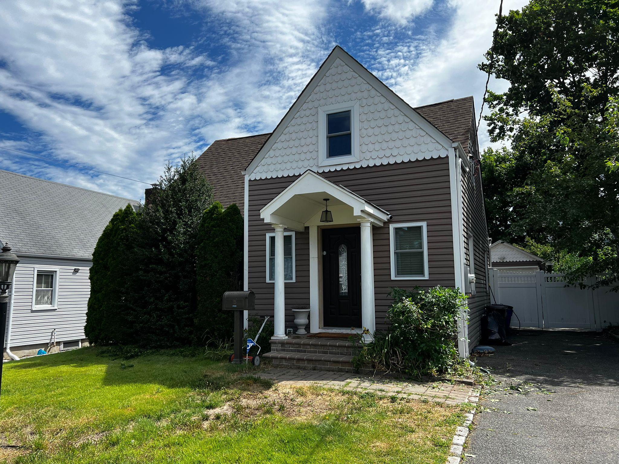 #1 photo, 28 Allen Street, 长岛 New Hyde Park , NY 11040
