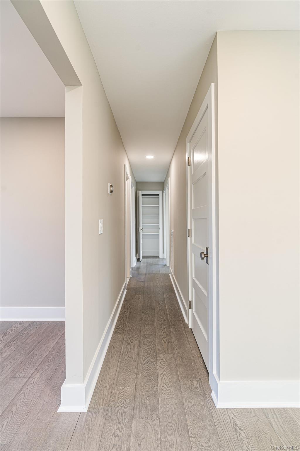 #13 photo, 970 Village Lane, サフォーク郡 Mattituck , NY 11952