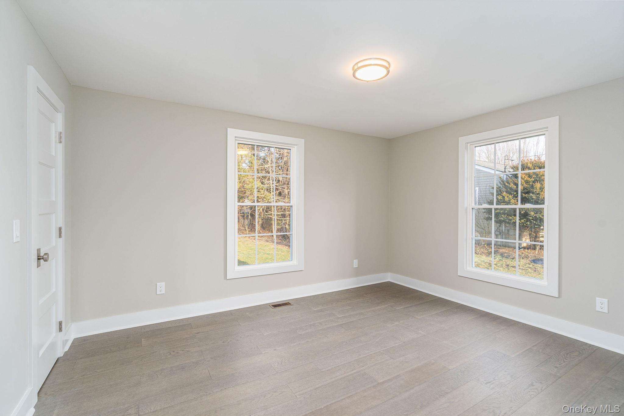 #14 photo, 970 Village Lane, サフォーク郡 Mattituck , NY 11952