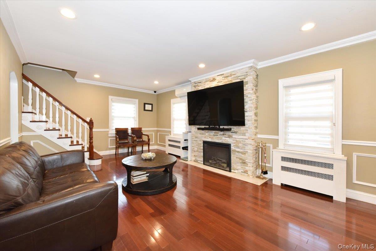 #12 photo, 19346 McLaughlin Avenue, クイーンズ区 Holliswood , NY 11423