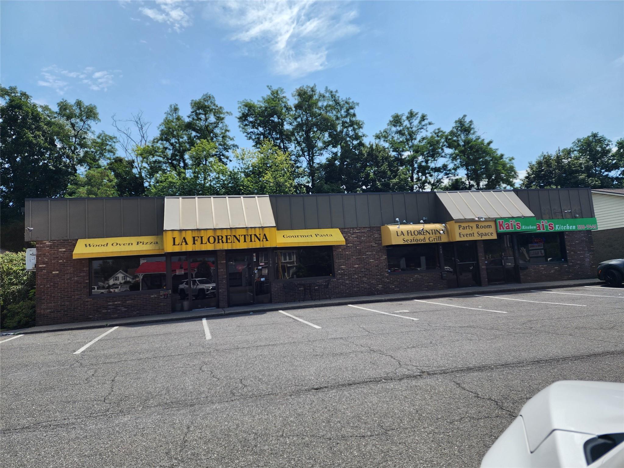 #1 photo, 606 Ulster Avenue, Kingston , NY 12401