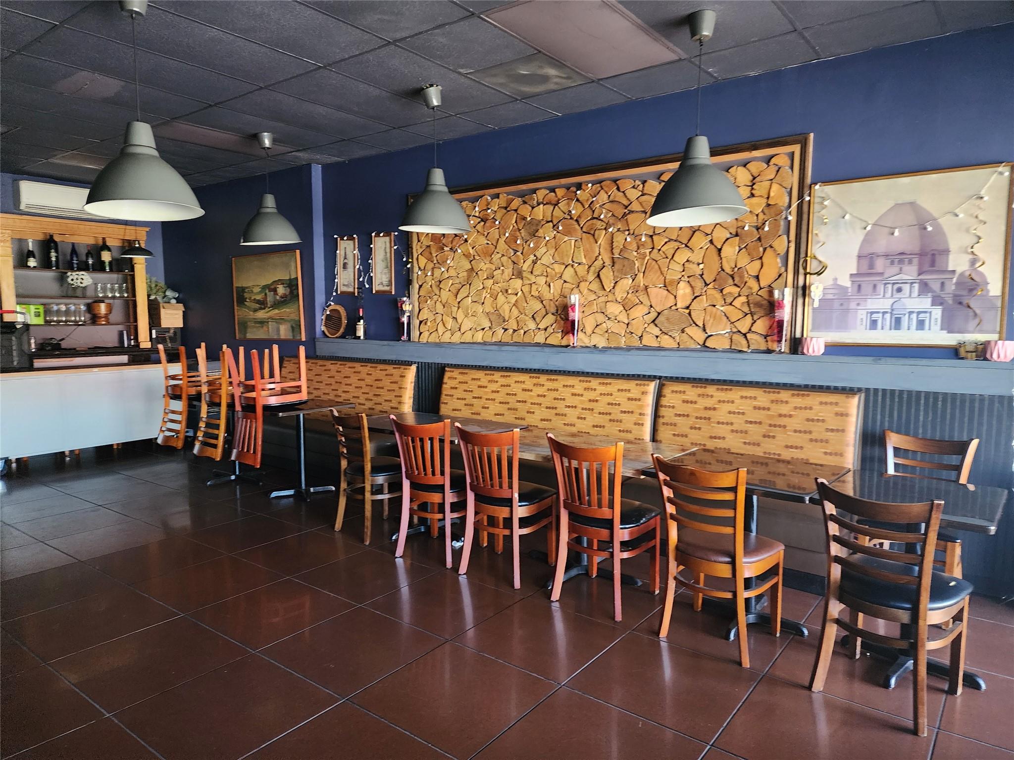 #4 photo, 606 Ulster Avenue, Kingston , NY 12401