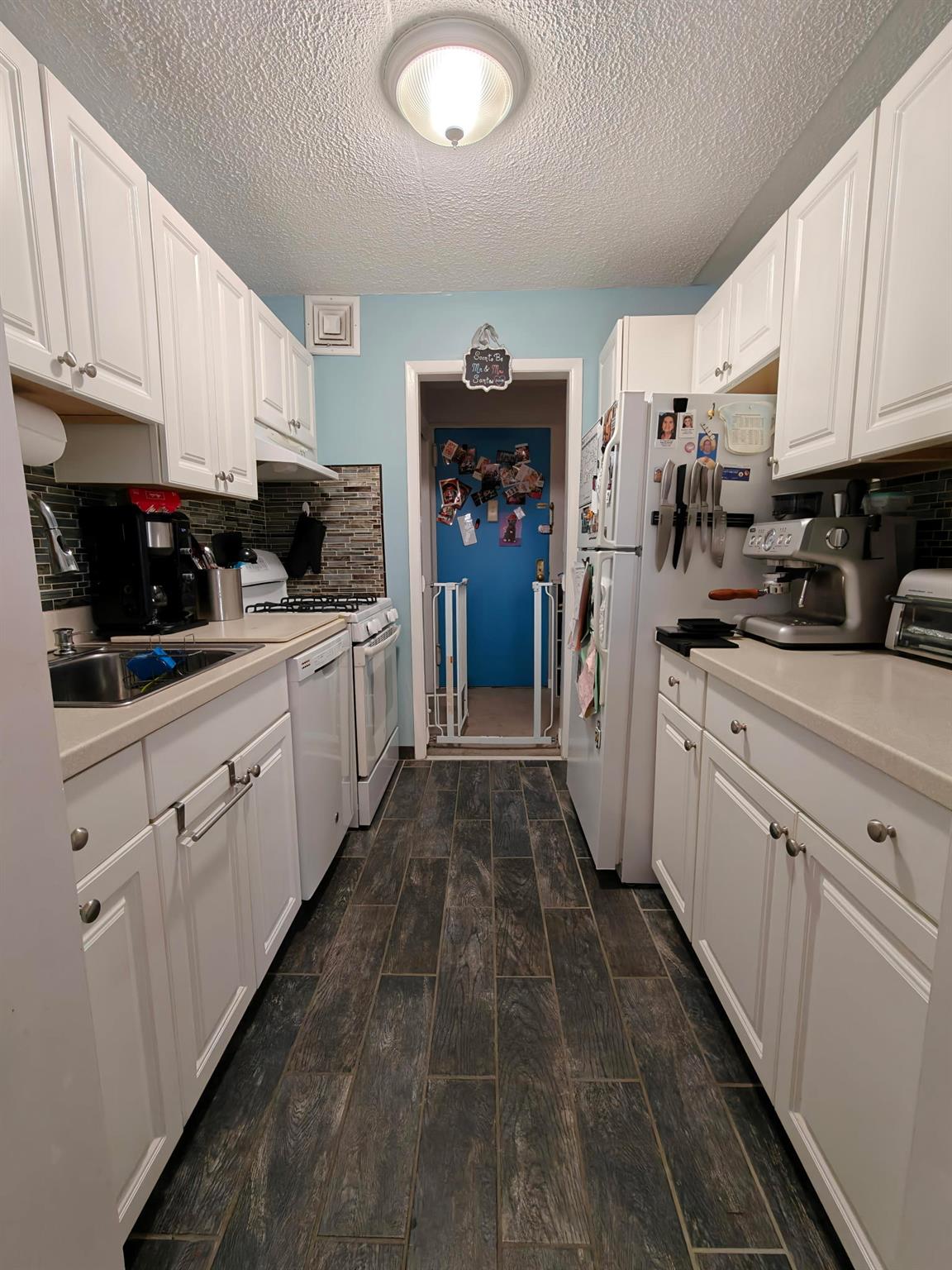 #1 photo, 100 Diplomat Drive, Mount Kisco , NY 10549