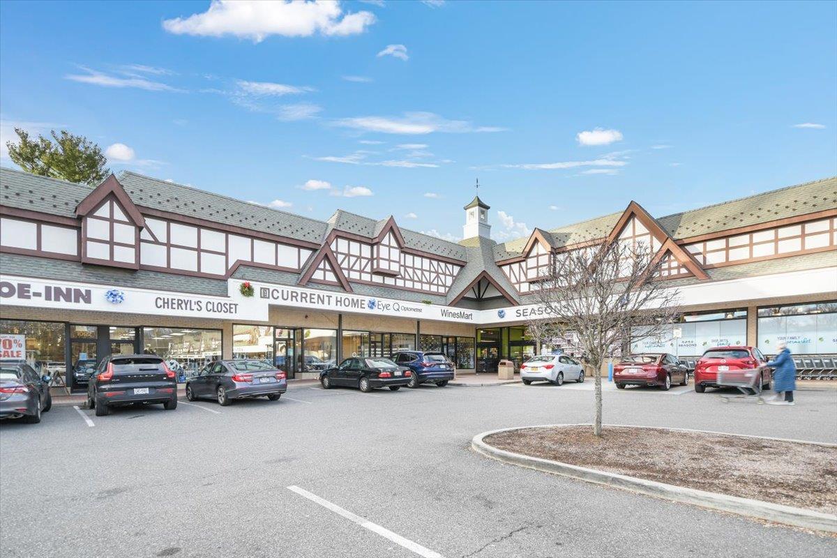 #9 photo, 1094 Wilmot Road, Scarsdale , NY 10583