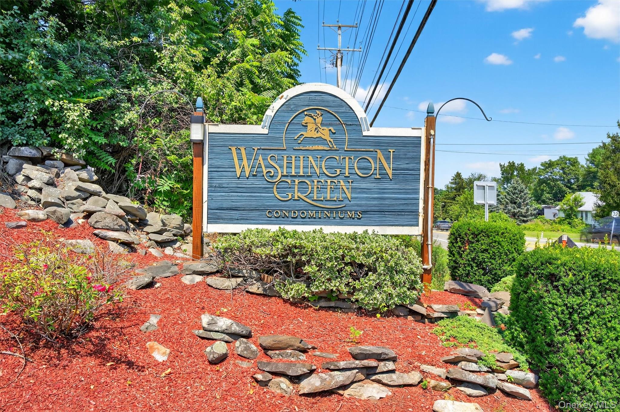 #1 photo, 1047 Washington Green, New Windsor , NY 12553