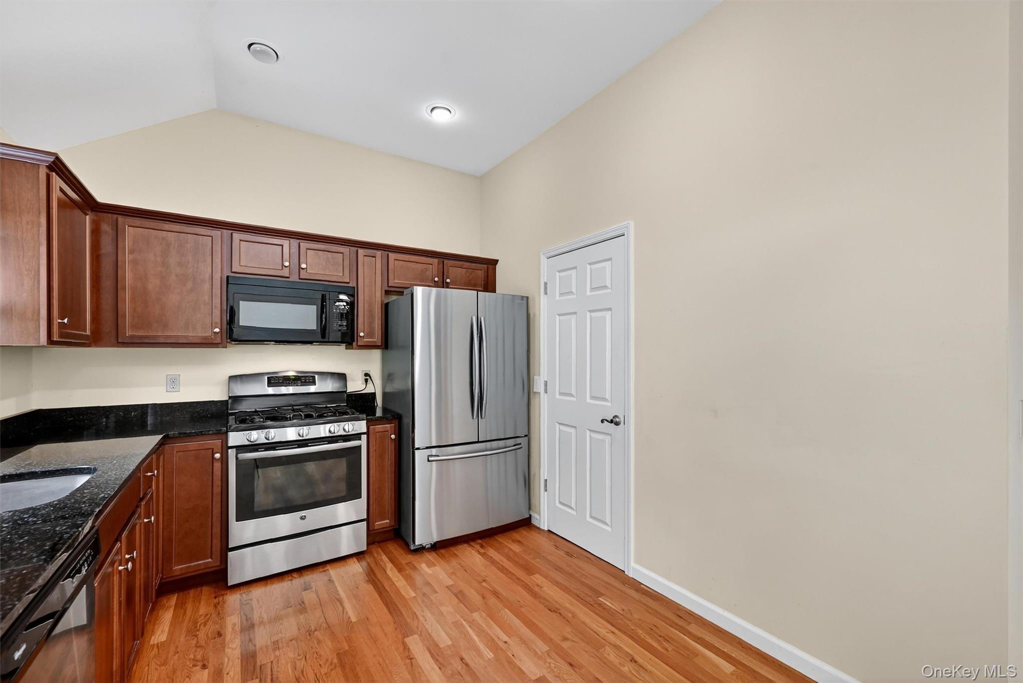 #10 photo, 1974 St Rte 32, New Windsor , NY 12553