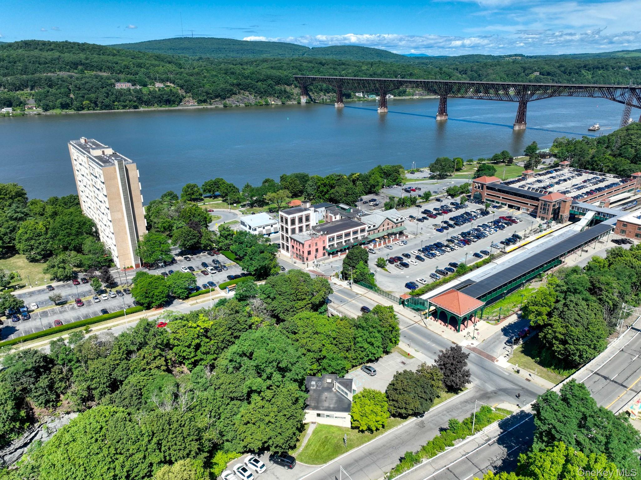 #3 photo, 56 Main, Poughkeepsie , NY 12601