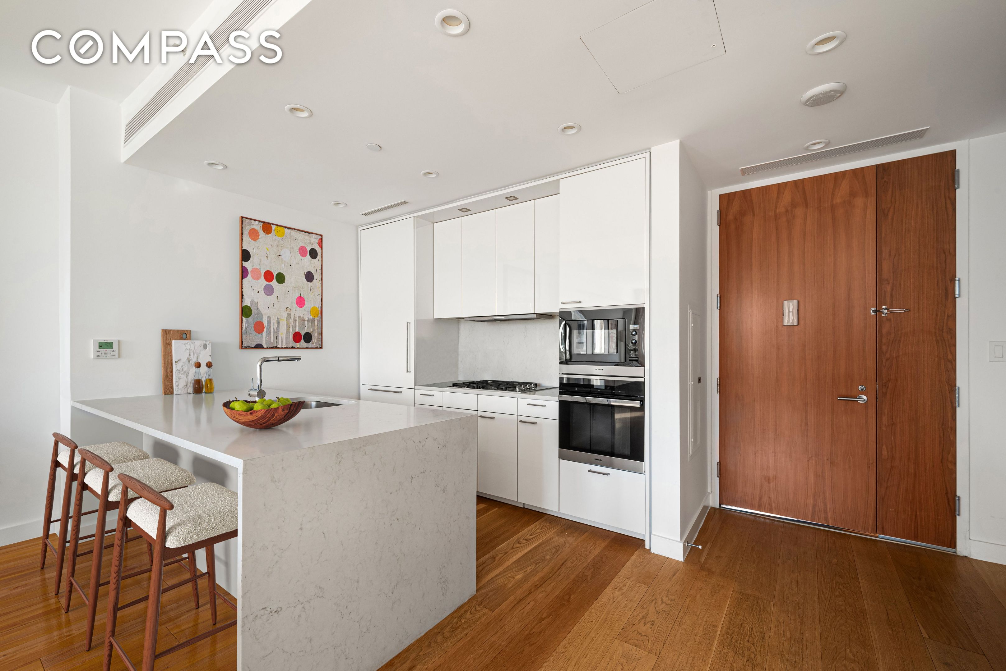 #4 photo, 301 E 61st Street, マンハッタン Lenox Hill , NY 10065