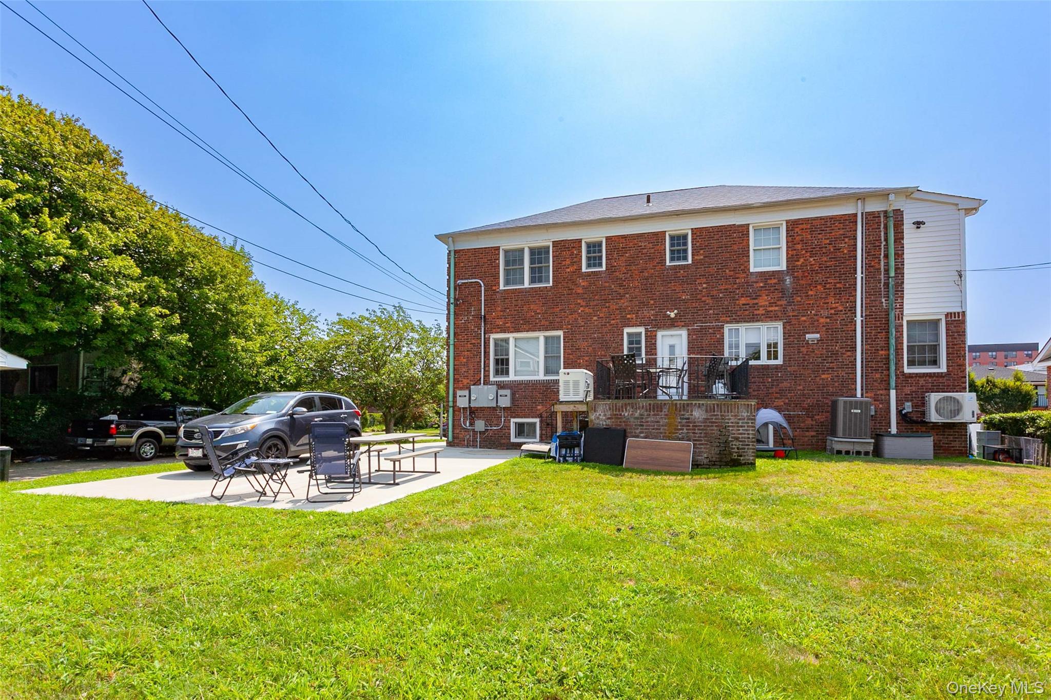 #2 photo, 355 E Beech Street, ナッソー郡 Long Beach , NY 11561