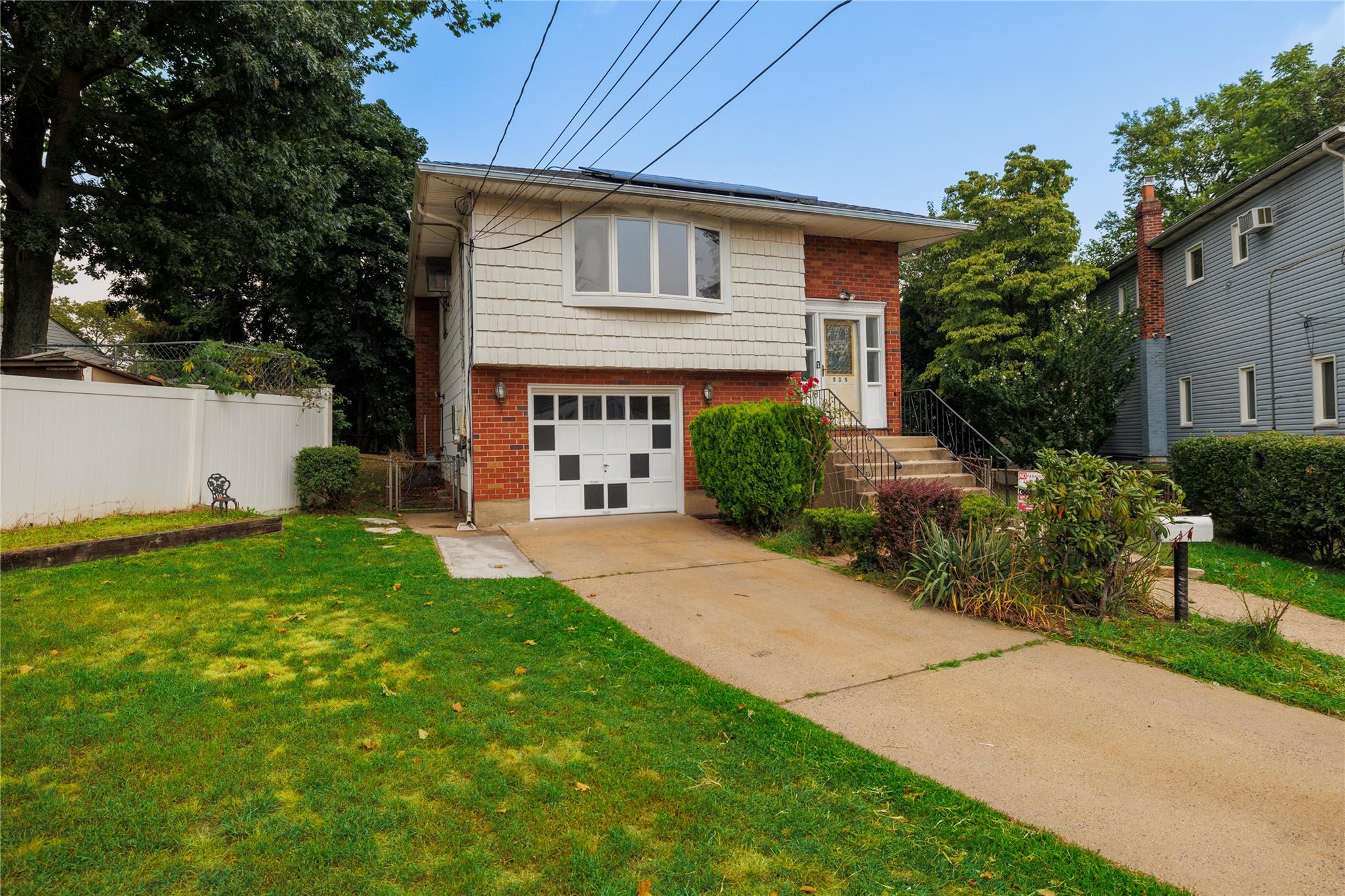 #1 photo, 555 Portland Avenue, Baldwin , NY 11510