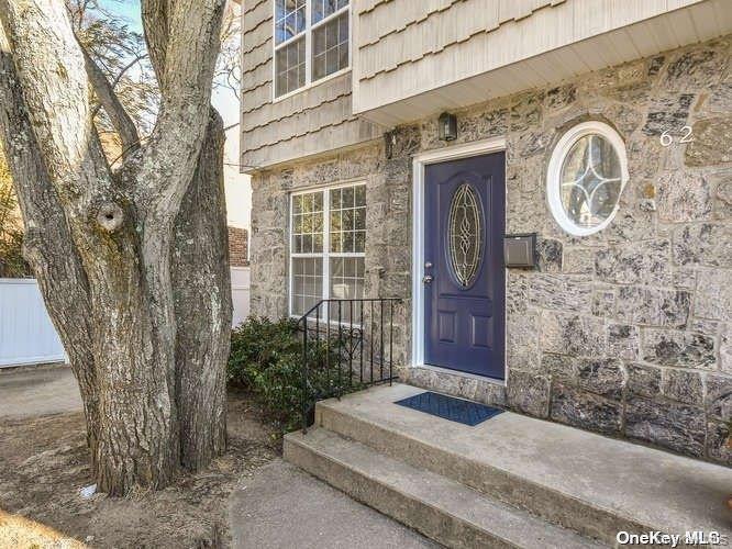 #2 photo, 62A Linwood, Port Washington , NY 11050