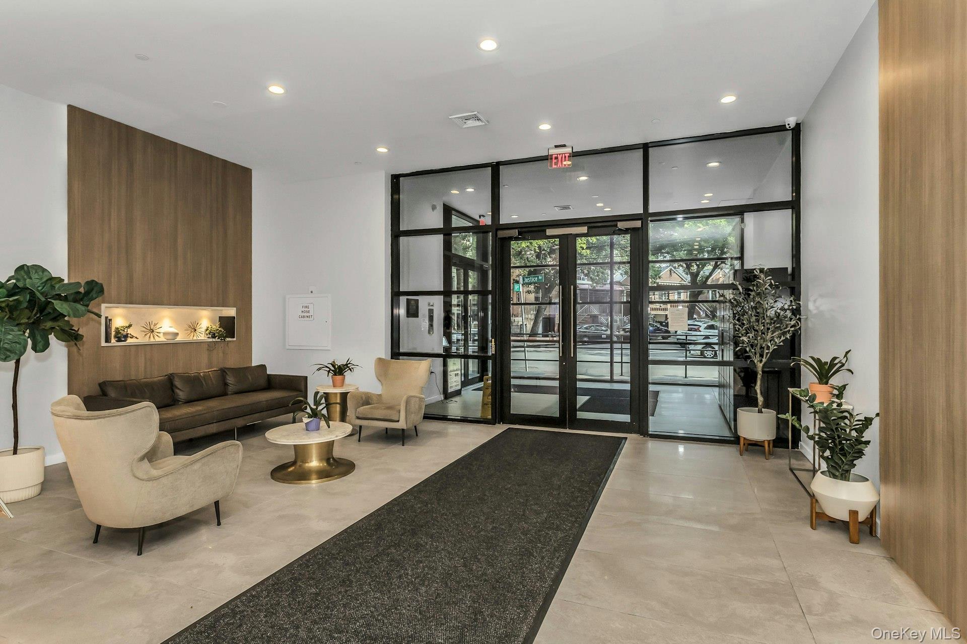 #15 photo, 88-08 Justice Avenue, クイーンズ区 Elmhurst , NY 11373