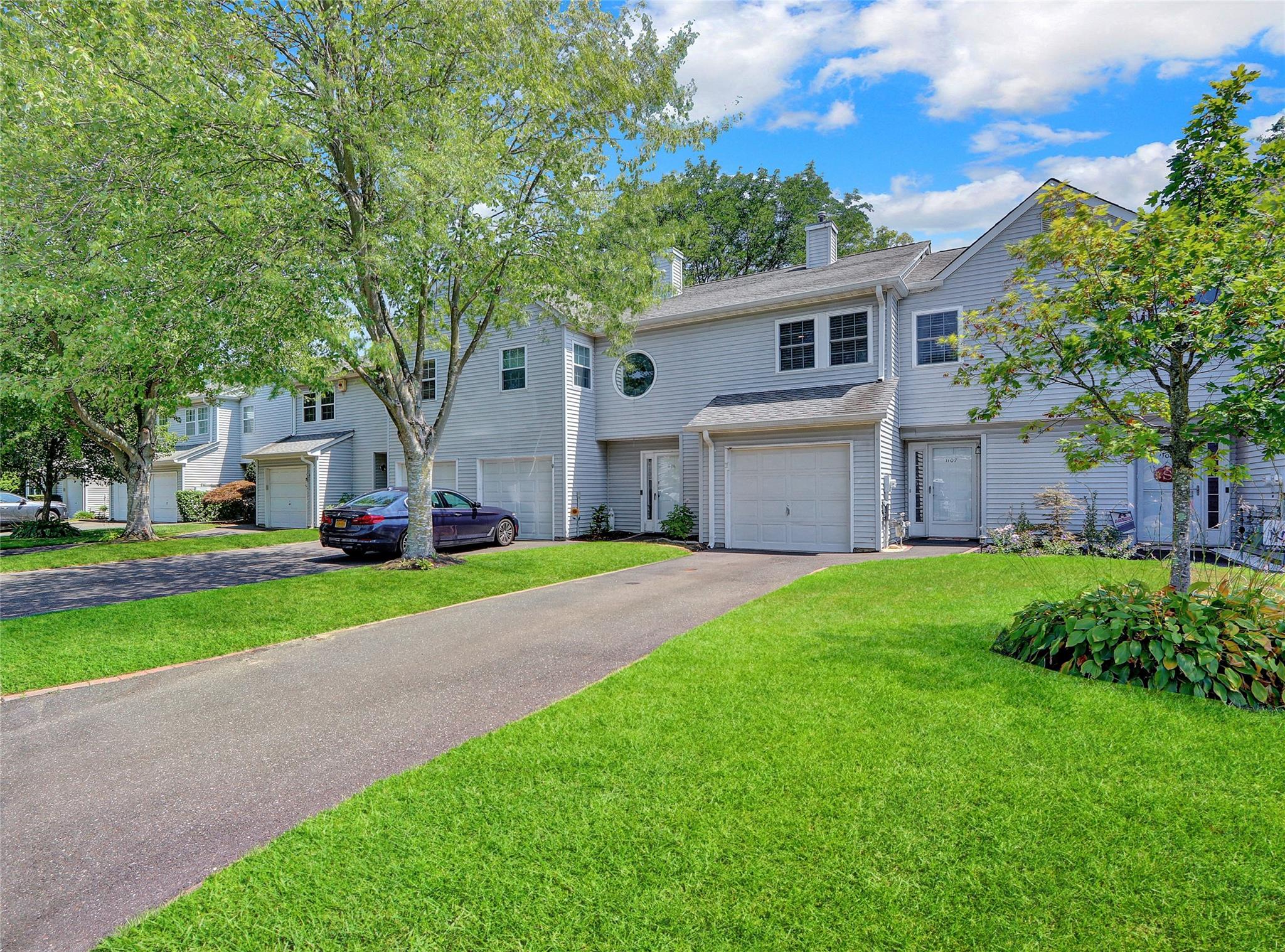 #1 photo, 1107 Sara Circle, Port Jefferson Station , NY 11776