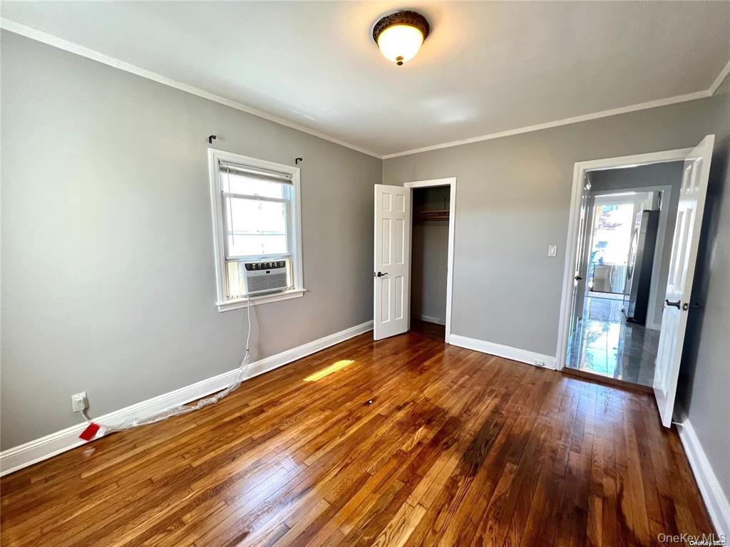 #5 photo, 217 Hillside Avenue, New Hyde Park , NY 11040