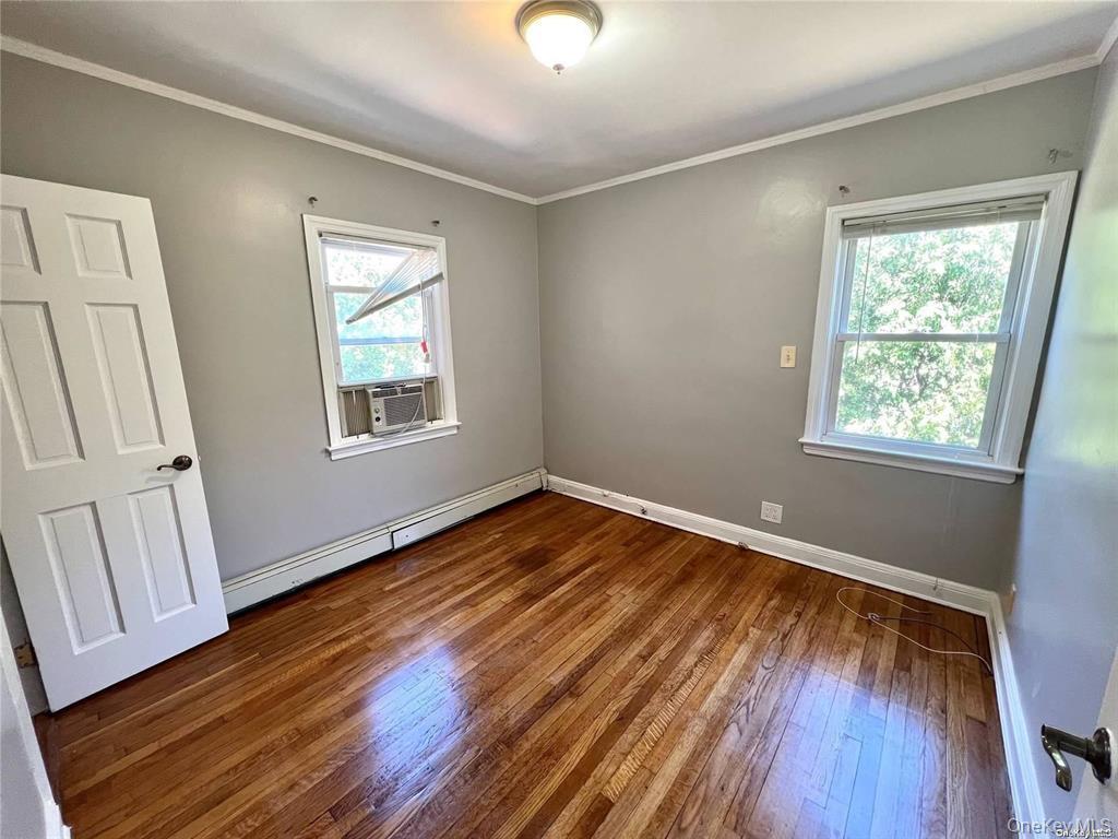 #7 photo, 217 Hillside Avenue, New Hyde Park , NY 11040