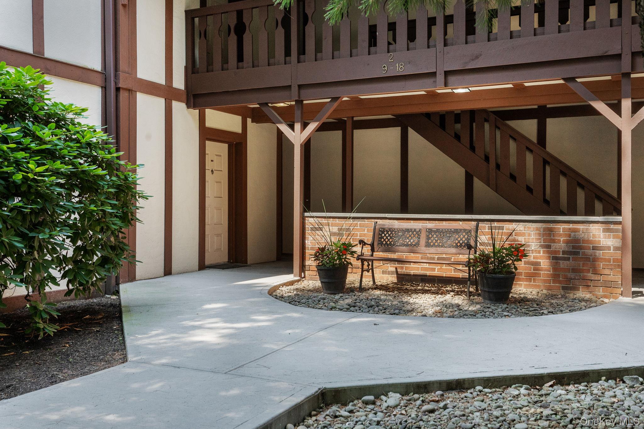 #1 photo, 9 Foxwood Circle, Mount Kisco , NY 10549