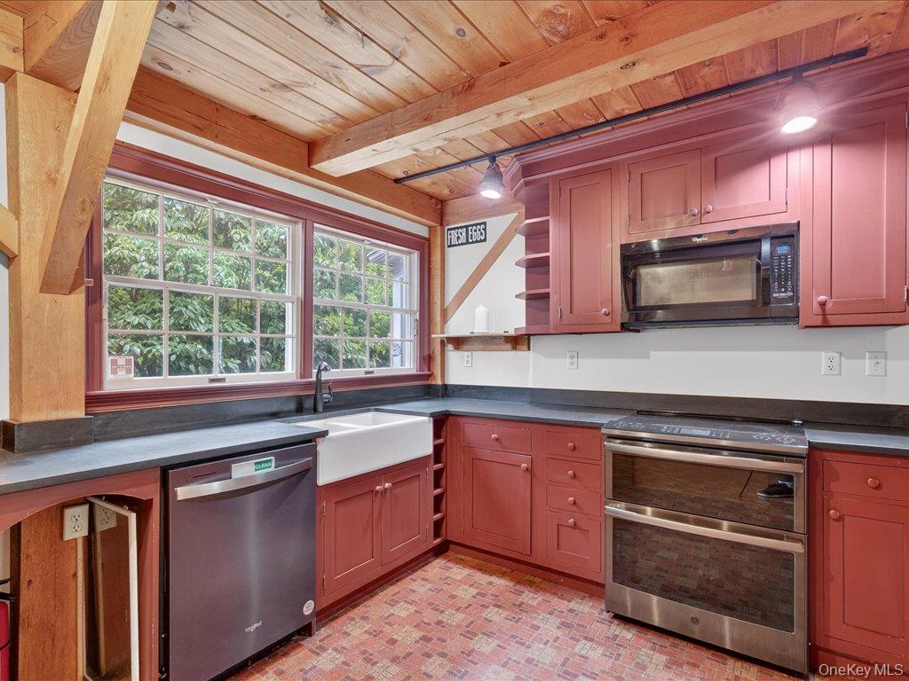 #7 photo, 121 Valley Farm Road, Millbrook , NY 12545