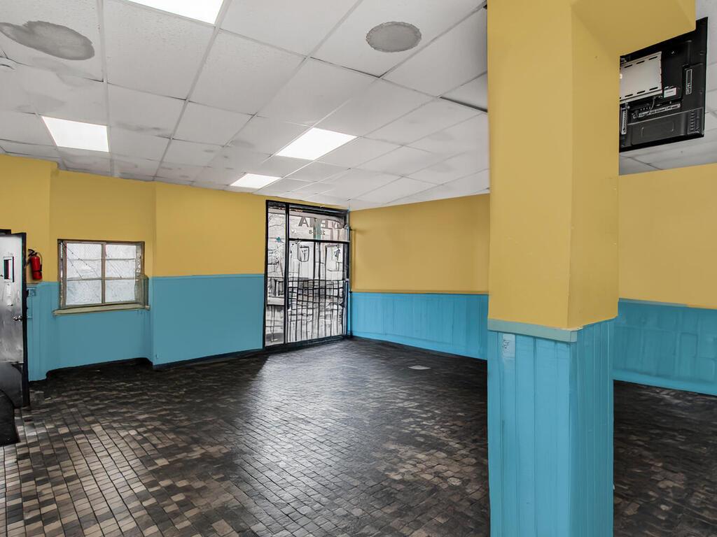 #13 photo, 2849 Fulton Street, ブルックリン区 Brooklyn , NY 11207