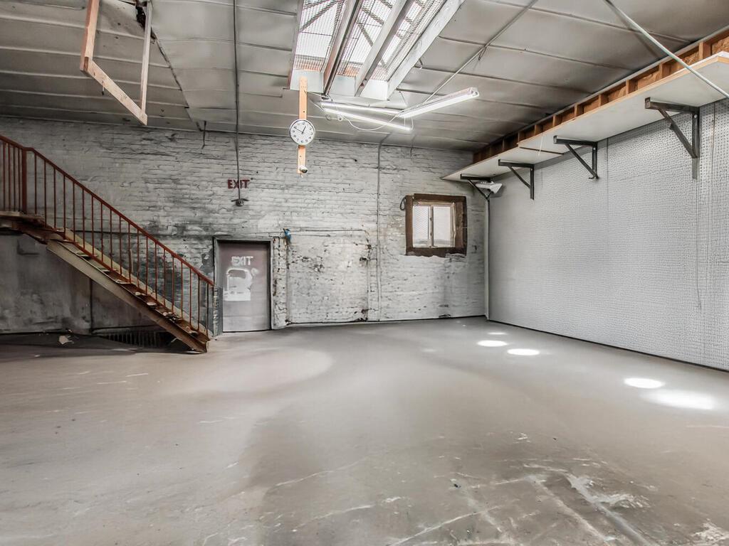 #3 photo, 2849 Fulton Street, ブルックリン区 Brooklyn , NY 11207