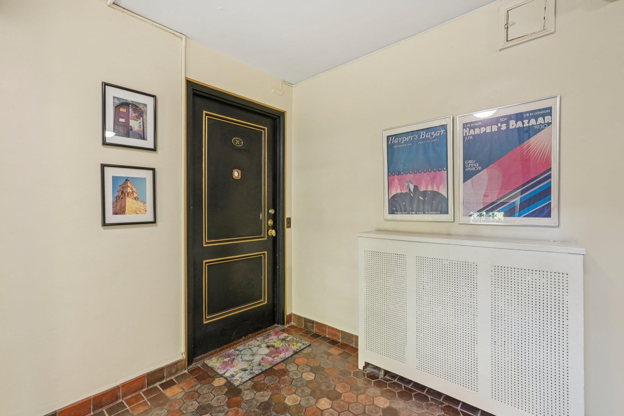 #6 photo, 160 Middle Neck Road, Great Neck , NY 11021