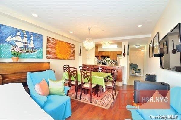 #6 photo, 40-40 75th Street, クイーンズ区 Elmhurst , NY 11373