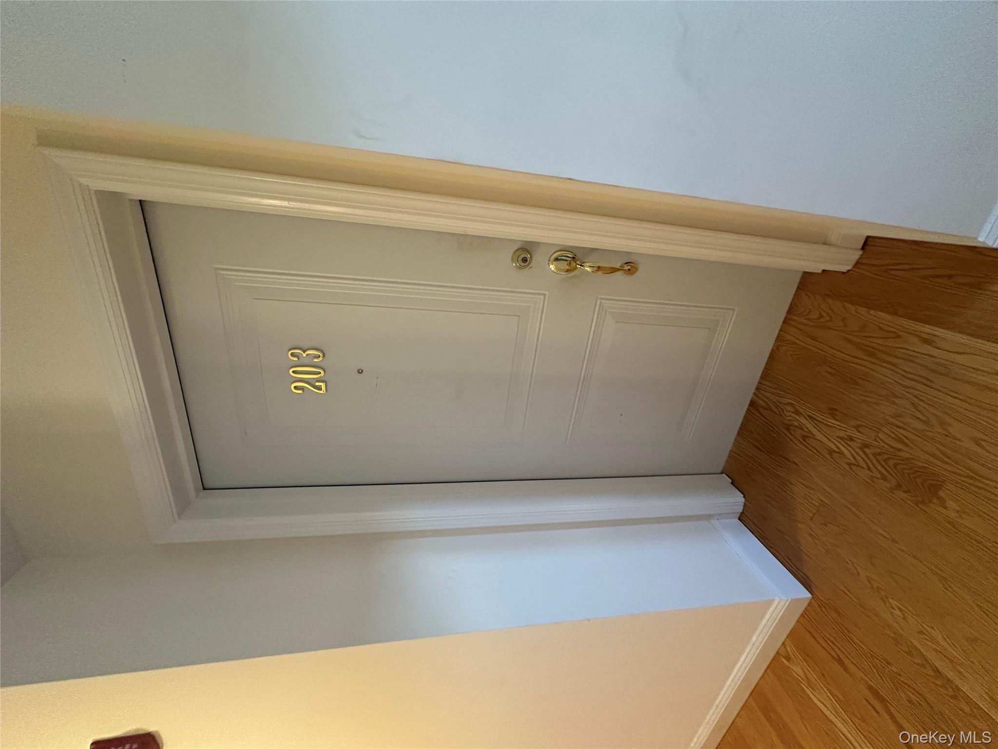 #2 photo, 67 W Main Street, ナッソー郡 Oyster Bay , NY 11771