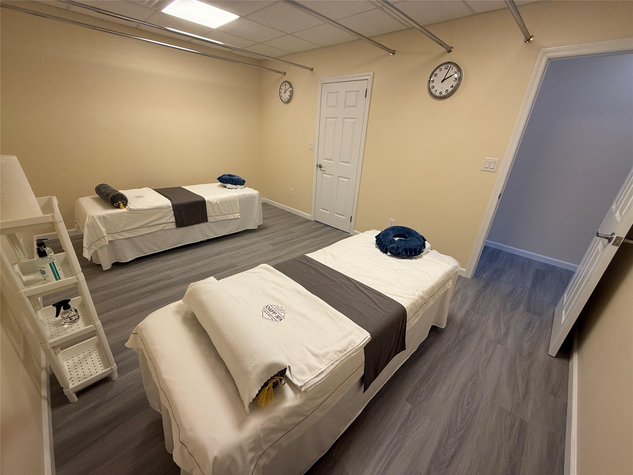 #10 photo, 340 NY-25, サフォーク郡 Mount Sinai , NY 11766