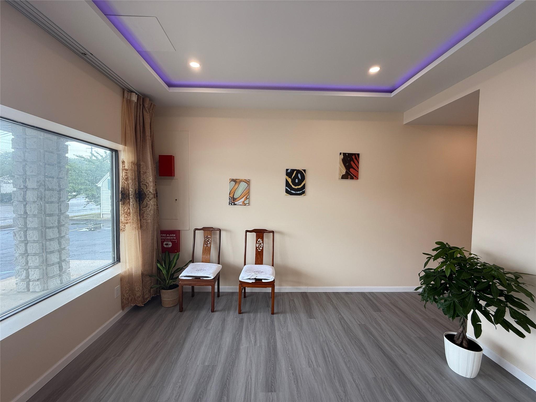 #4 photo, 340 NY-25, サフォーク郡 Mount Sinai , NY 11766