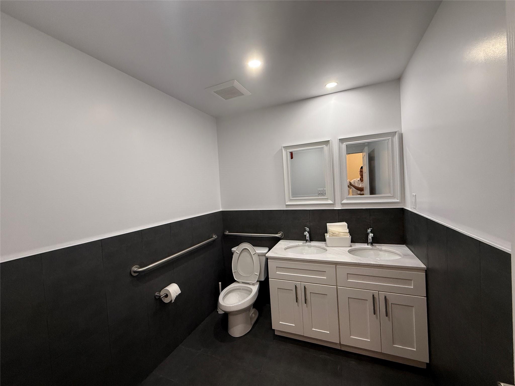 #7 photo, 340 NY-25, サフォーク郡 Mount Sinai , NY 11766