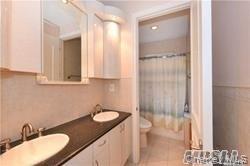 #18 photo, 77-16 Kew Forest Lane, Forest Hills , NY 11375