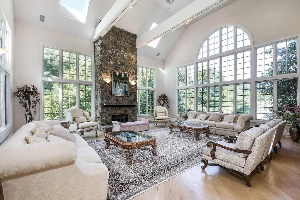 #11 photo, 2 High Point Terrace, Scarsdale , NY 10583