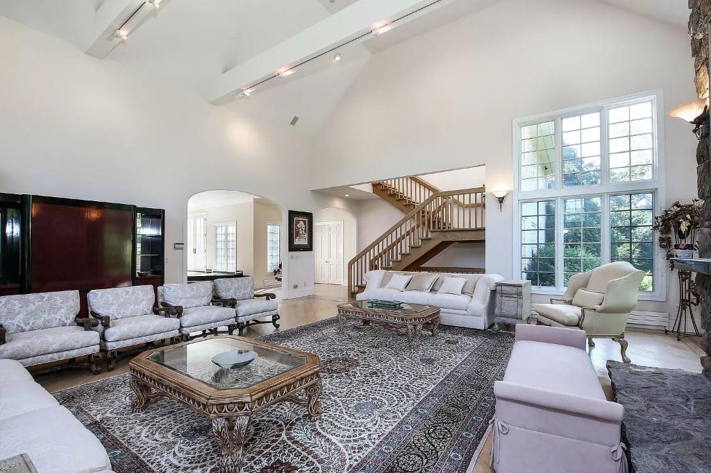 #12 photo, 2 High Point Terrace, Scarsdale , NY 10583