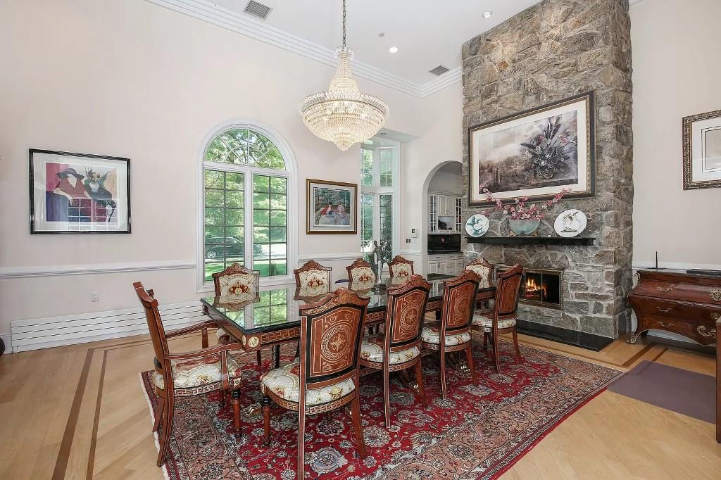 #4 photo, 2 High Point Terrace, Scarsdale , NY 10583