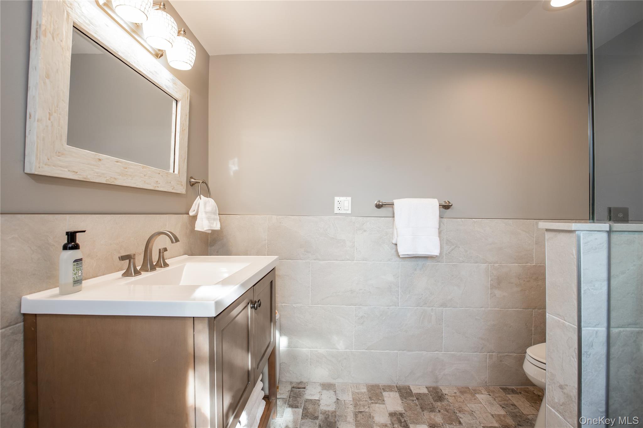 #13 photo, 59 Culross Drive, サフォーク郡 Rocky Point , NY 11778