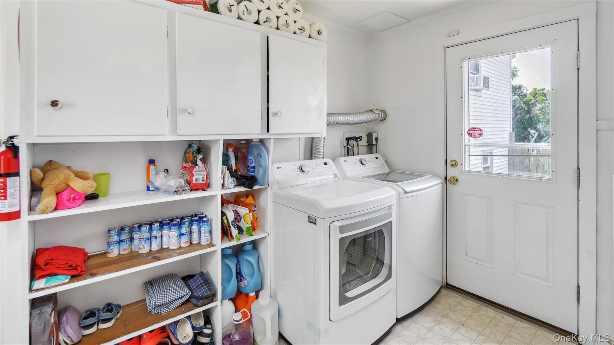 #16 photo, 74 Foster Avenue, サフォーク郡 Hampton Bays , NY 11946