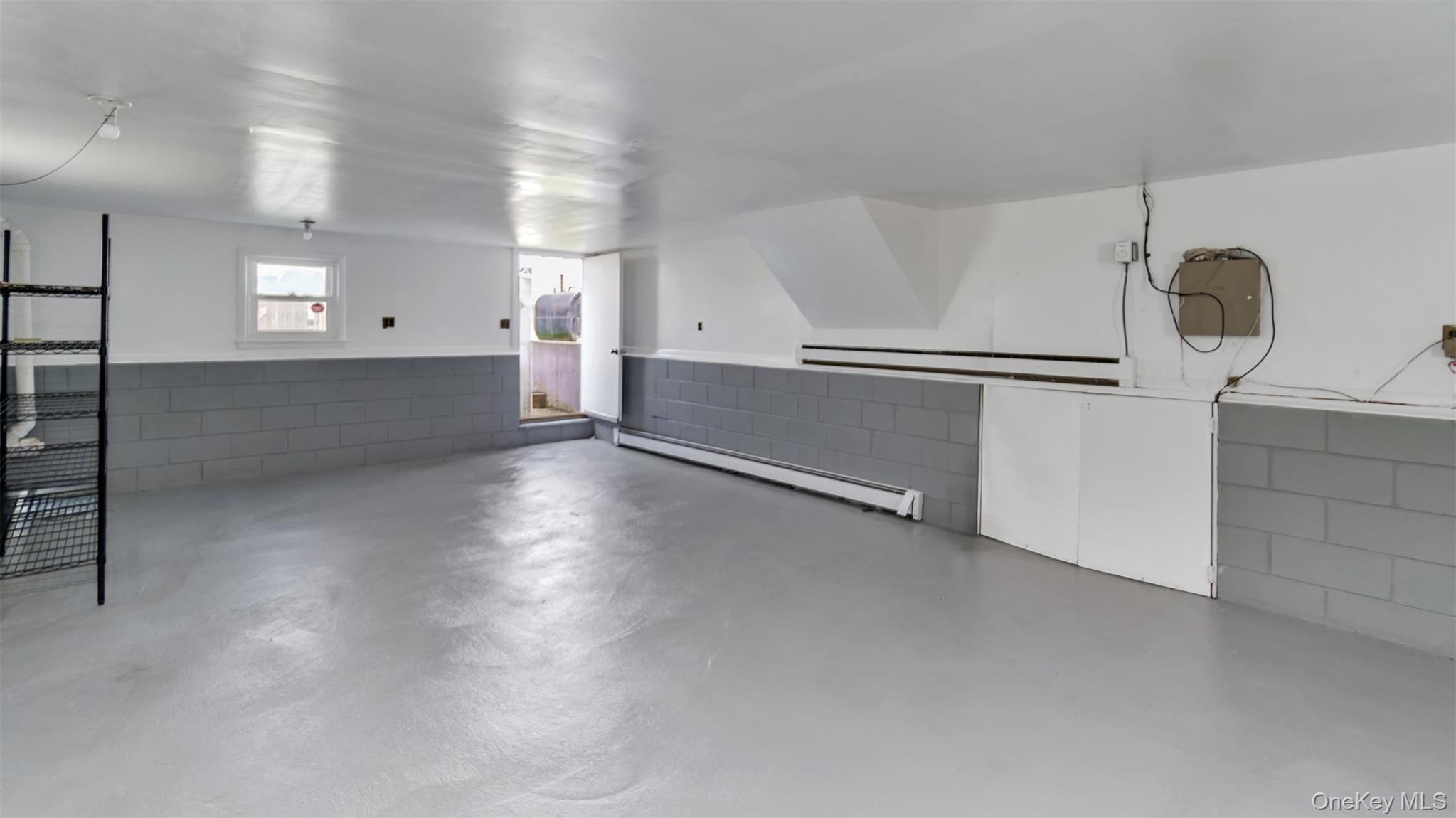 #18 photo, 74 Foster Avenue, サフォーク郡 Hampton Bays , NY 11946