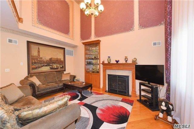 #7 photo, 77-16 Kew Forest Lane, クイーンズ区 Flushing , NY 11375