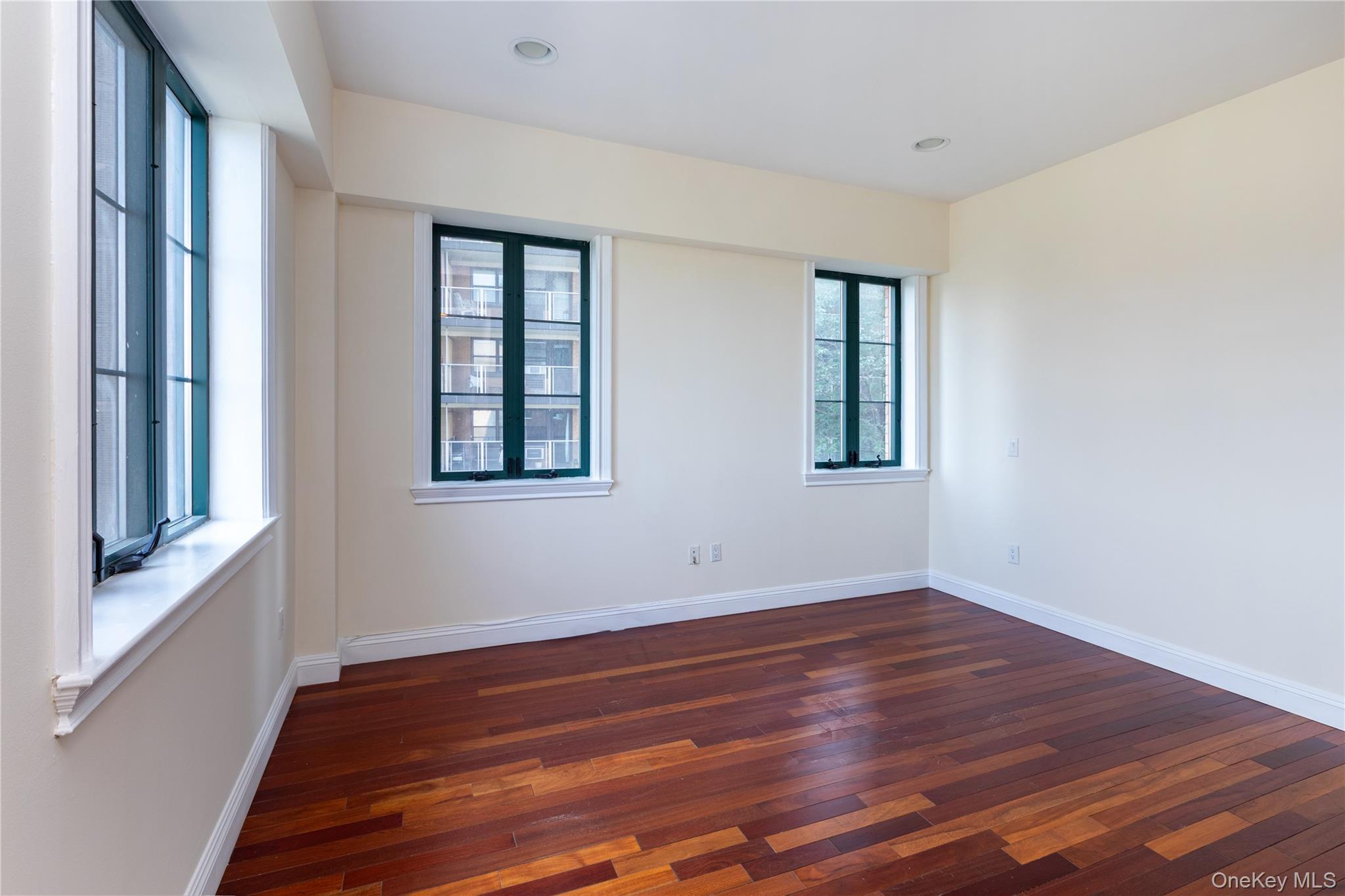 #10 photo, 3816 Waldo Avenue, ブロンクス区 Bronx , NY 10463