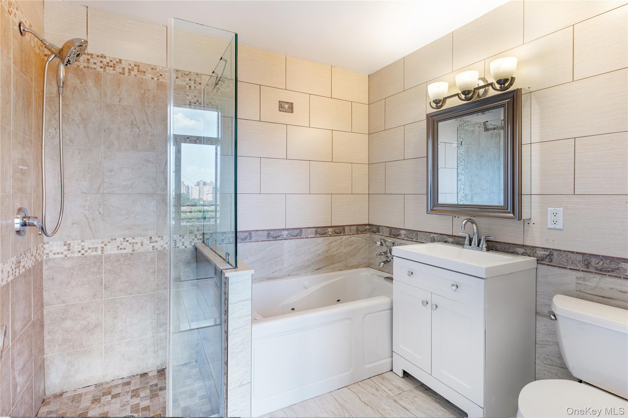 #14 photo, 3816 Waldo Avenue, ブロンクス区 Bronx , NY 10463