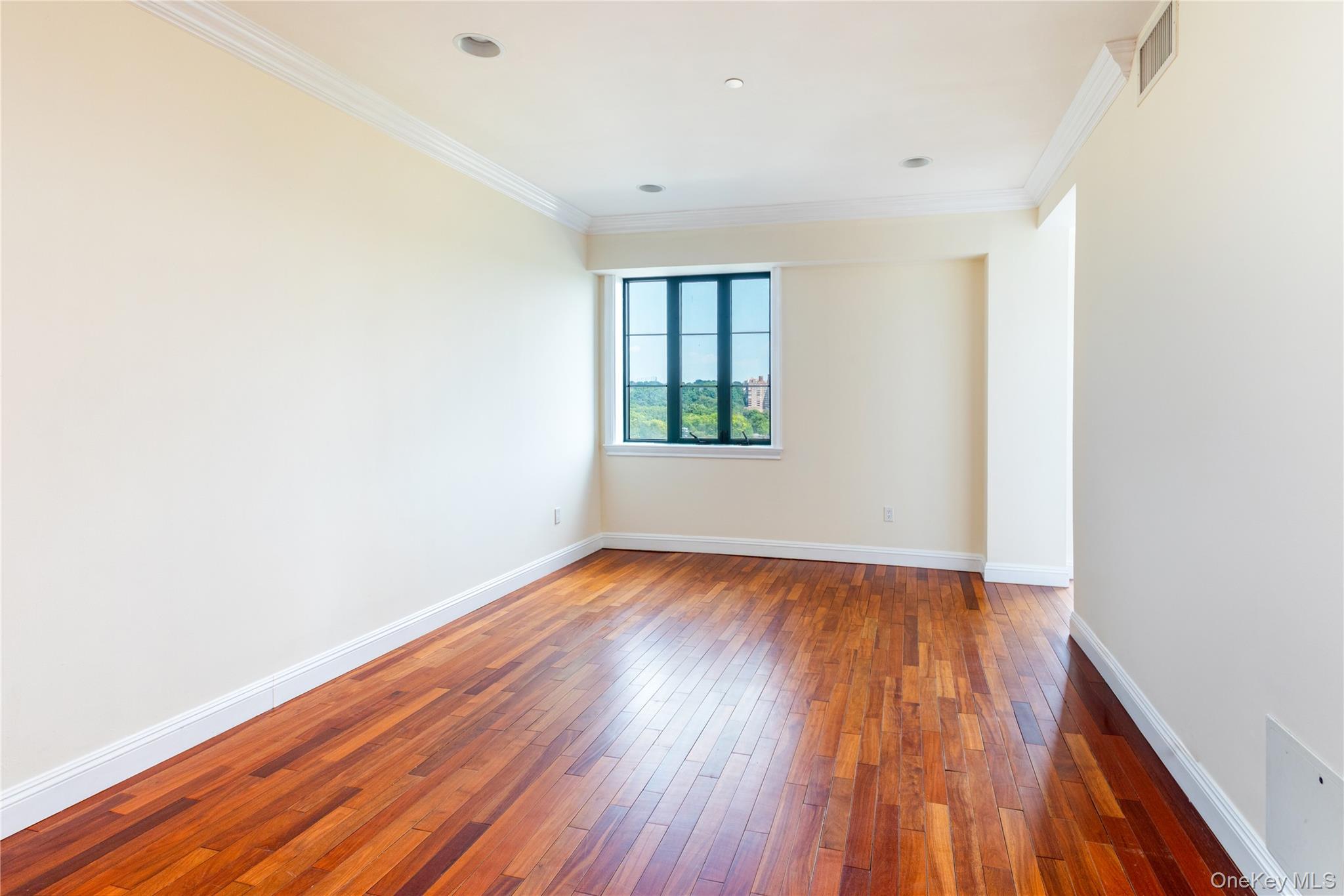 #5 photo, 3816 Waldo Avenue, ブロンクス区 Bronx , NY 10463